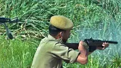 రెండు తేదీలు, ఒకటే రక్తపు మరక