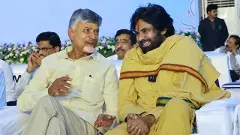 తెలంగాణలో పథకాల పండుగ... ఏపీలో ఎందుకు లేదు...