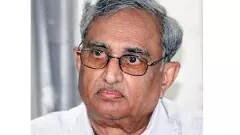 ఆంధ్రలో ఫ్లడ్ ఫ్లెయిన్స్ పరిరక్షణ చట్టం తేవాలి