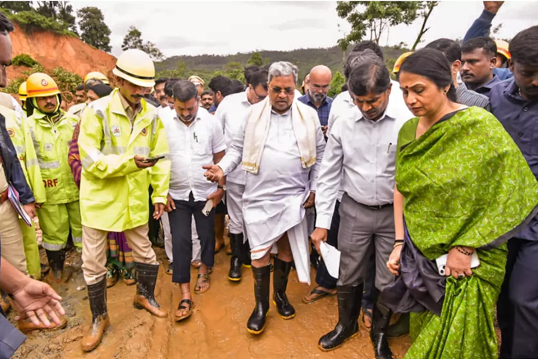 ఓటు బ్యాంకు రాజకీయాలా.. పర్యావరణమా? దేన్నీ కాపాడుకోవాలి..