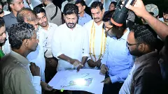 మేధావులు ప్రభుత్వం కన్నా ముందు చూపుతో ఉండాలి