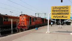 గంజాయి రవాణాకు స్మగ్లర్ల నయా ప్లాన్, మైనర్ బాలికలే క్యారియర్లు