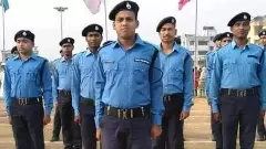 మమత ప్రభుత్వానికి వలంటీర్లు తలనొప్పిగా మారారా?