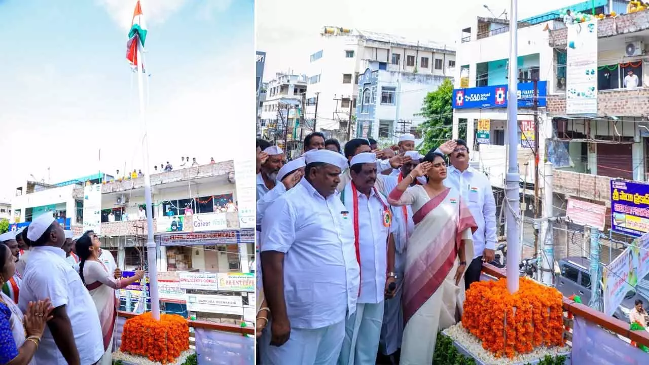 ‘రాజ్యాంగం ప్రమాదంలో ఉంది’.. వైఎస్ షర్మిల