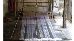 చేనేతపై చిన్న చూపెందుకు?