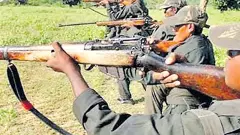 మావోయిస్టుల హెచ్చరికలతో మంత్రులకు భద్రత పెంపు