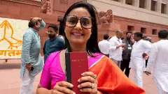 సెబీ చీఫ్‌పై లోక్‌పాల్‌కు మోయిత్రా ఫిర్యాదు