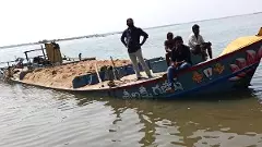 కలిసి కట్టుగా ఉంటారు.. పద్దతిగా దోచుకుంటారు..