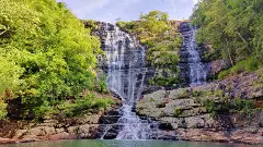 శేషాచలం అడవుల్లో  వేలాడేసిన వెండి జలతారు