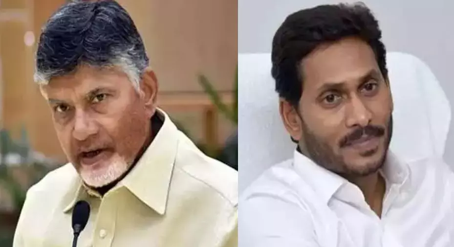 చంద్రబాబు చేతిలో రెండంచుల కత్తి...