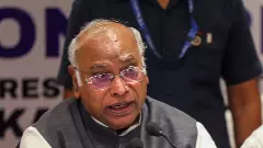 కర్ణాటక సీఎం సిద్ధరామయ్యకు అధిష్ఠానం అండ..