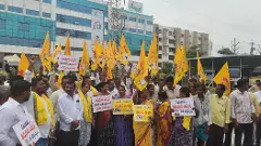 ఈ ఎమ్మెల్యే మాకొద్దు!