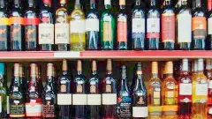 నేటి నుండి మద్యం షాపులకు దరఖాస్తుల స్వీకరణ