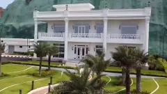 రుషికొండ ప్యాలెస్‌పై బడా బాబుల కన్ను!