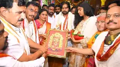 కుమార్తెతో కలిసి అమ్మవారిని దర్శించుకున్న పవన్‌ కళ్యాణ్‌