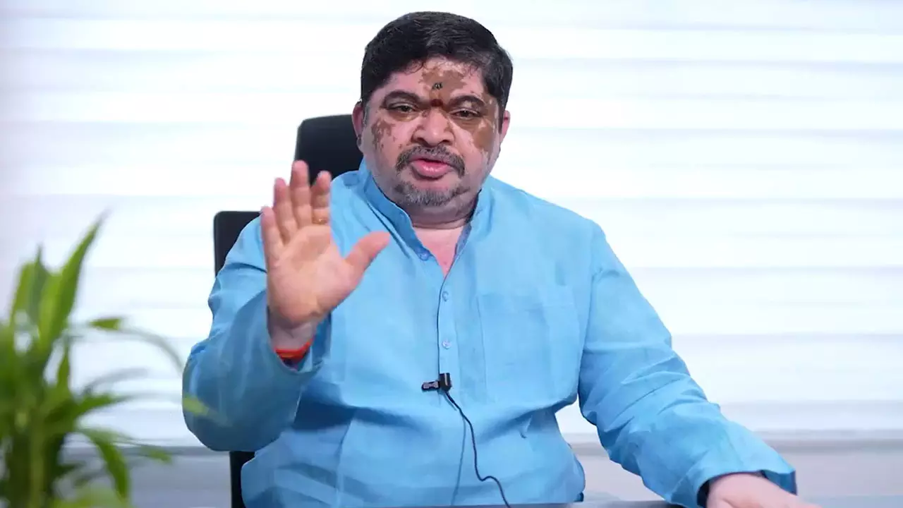 కొత్త రేషన్ కార్డులకు వేళాయే.. ప్రకటించిన మంత్రి పొన్నం