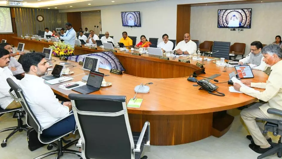 ఆ అంశాల్లో అర్చకుల పాత్ర అపరిమితం.. అధికారుల పాత్ర పరిమితం