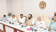 ఉద్యోగ నోటిఫికేషన్లపై రూట్ మార్చిన సర్కార్.. మందకృష్ణ వార్నింగే ఇందుకు కారణమా..