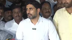 బ్లూ మీడియా విషం చిమ్ముతోంది.. ఊరుకునేది లేదు: మంత్రి లోకేష్‌