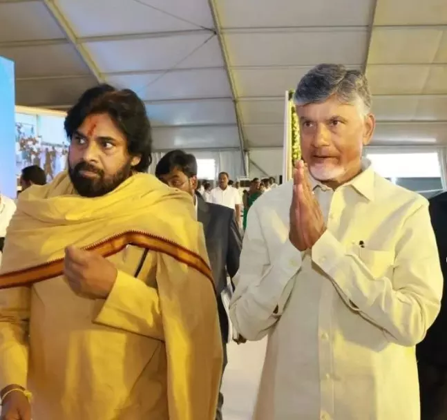 ఆకాశంలో సూర్యచంద్రులు, ఆంధ్రాలో బాబు, కళ్యాణ్‌బాబు