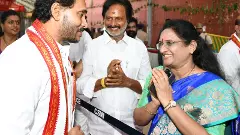 జగనన్నా.. నీదంత మంచి హృదయం కాదే: వాసిరెడ్డి పద్మ