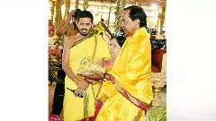 గ్రహాలు కేసీఆర్ ను చిన్నచూపు చూస్తున్నాయా ?