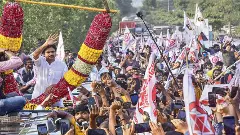 పవన్ కల్యాణ్ పై కాపులు ఎందుకు కోపంగా ఉన్నారు?