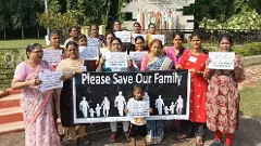 రోడ్డెక్కిన  ఉక్కు మహిళ!.. వైజాగ్ స్టీల్ ప్లాంట్ చరిత్రలో ఇదే ప్రథమం