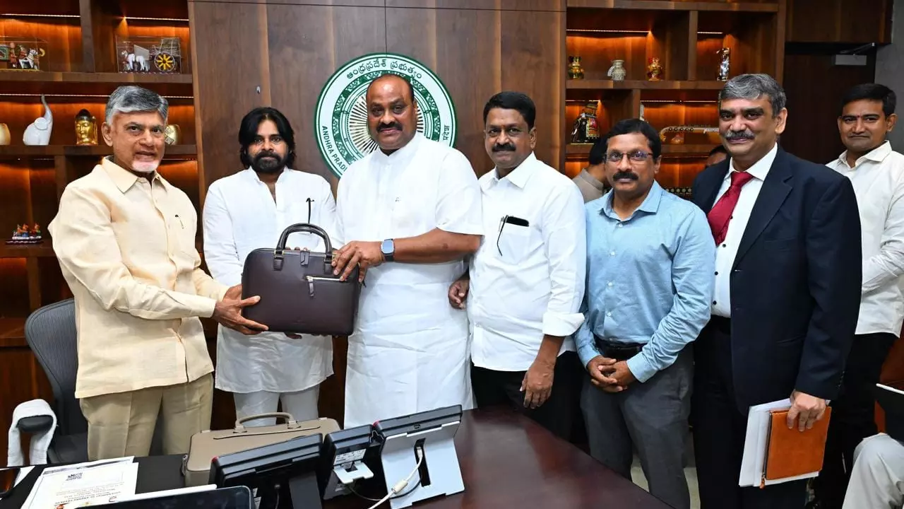 బడ్జెట్‌కు ఆమోదం తెలిపిన ఏపీ క్యాబినెట్‌