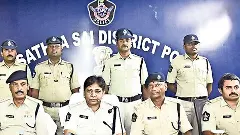 25 ఏళ్లనాటి క్రిమినల్ను పట్టిచ్చిన పెళ్లి పత్రిక!