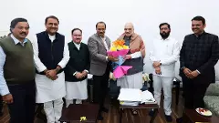 మహారాష్ట్రలో కొనసాగుతోన్న ప్రతిష్టంభన: తన గ్రామానికి బయల్దేరిన షిండే