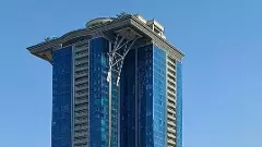 బెంగళూర్ లో రూ. 50 కోట్లు పెట్టి ఫ్లాట్ కొన్నారు..