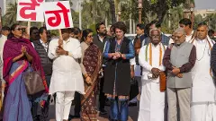 Delhi | పార్లమెంటు ఉభయ సభలు వాయిదా