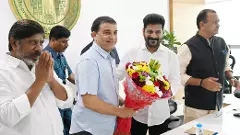 ‘తగ్గేదేలే అని.. తగ్గి.. టికెట్ రేట్లు పెంచేశారు’