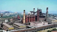 విశాఖ ఉక్కును ముంచేస్తుంటే బాధ్యత లేదా?