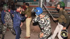 Patna | BPSC పరీక్ష రద్దుకు డిమాండ్; నిరసనకారులపై లాఠీ చార్జి