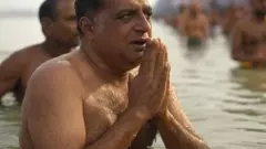 కుంభమేళా ఫొటోఫై ప్రకాష్‌ రాజ్‌ సీరియస్‌