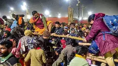 విపత్తుల మధ్య విలువలేని ప్రాణాలు