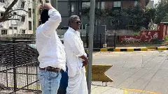 మాజీ ఎంఎల్ఏ గుమ్మడినర్సయ్యను ఎండలో నిలబెట్టిన పోలీసులు