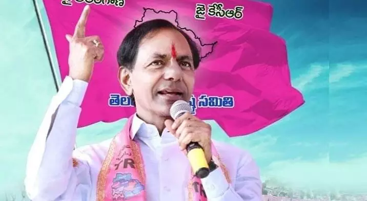 కేసీఆర్ అసెంబ్లీకి డుమ్మా, హైకోర్టులో పిల్