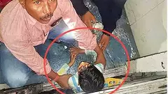 లిఫ్ట్‌లో ఇరుక్కున్న బాలుడు మృతి