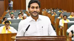 జగన్ అసెంబ్లీలోకి కార్లోనా..నడిచా