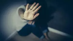 ‘దీదీ’ అని పిలుస్తూ.. కండక్టర్ అని నమ్మించి.. అత్యాచారం