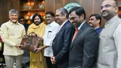 వరల్డ్ బ్యాంక్ ఏజెంటని చంద్రబాబు నిరూపించకున్నారు