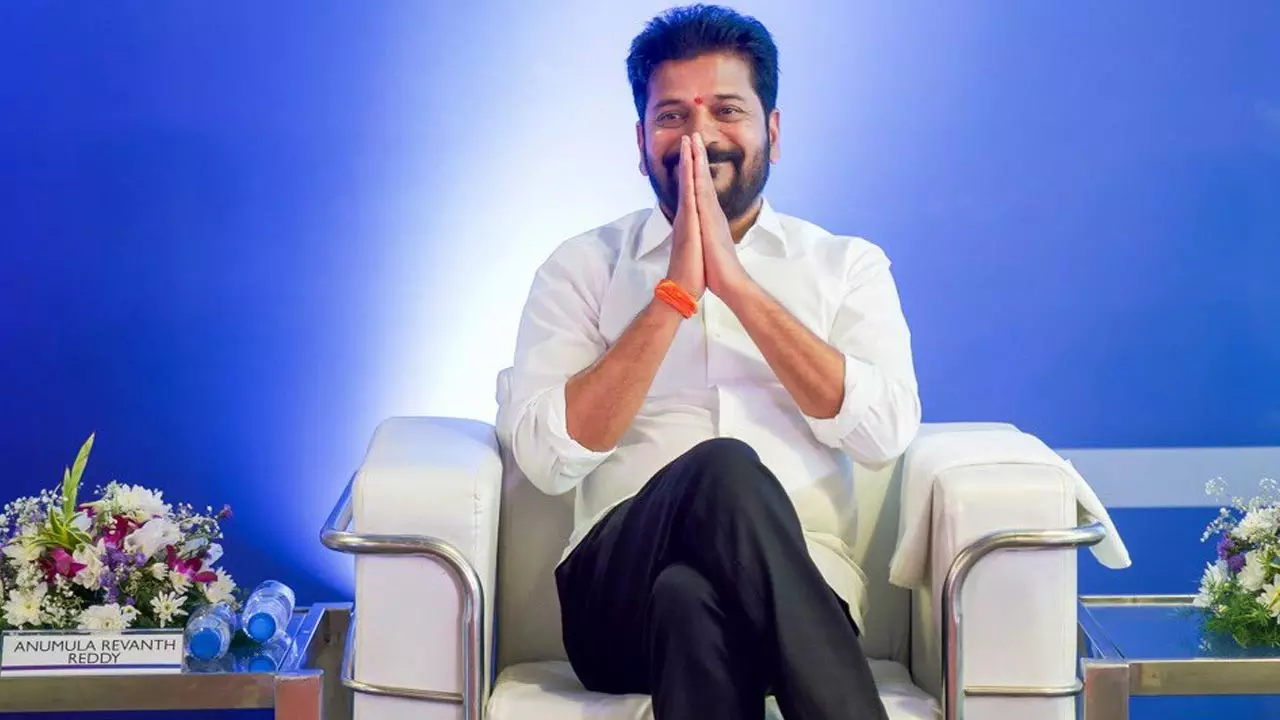 క్యాబినెట్ లో కోటా పెంచి రేవంత్ బీసీల మనుసుదోచుకుంటాడా ?