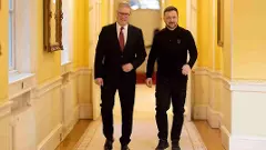 జెలెన్ స్కీకి సాదర స్వాగతం పలికిన బ్రిటన్ ప్రధాని