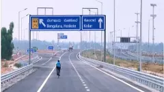 బైకర్లు బెంగళూరు-చెన్నై ఎక్స్‌ప్రెస్‌వే మీదకు వెళ్లొద్దంటున్న NHAI