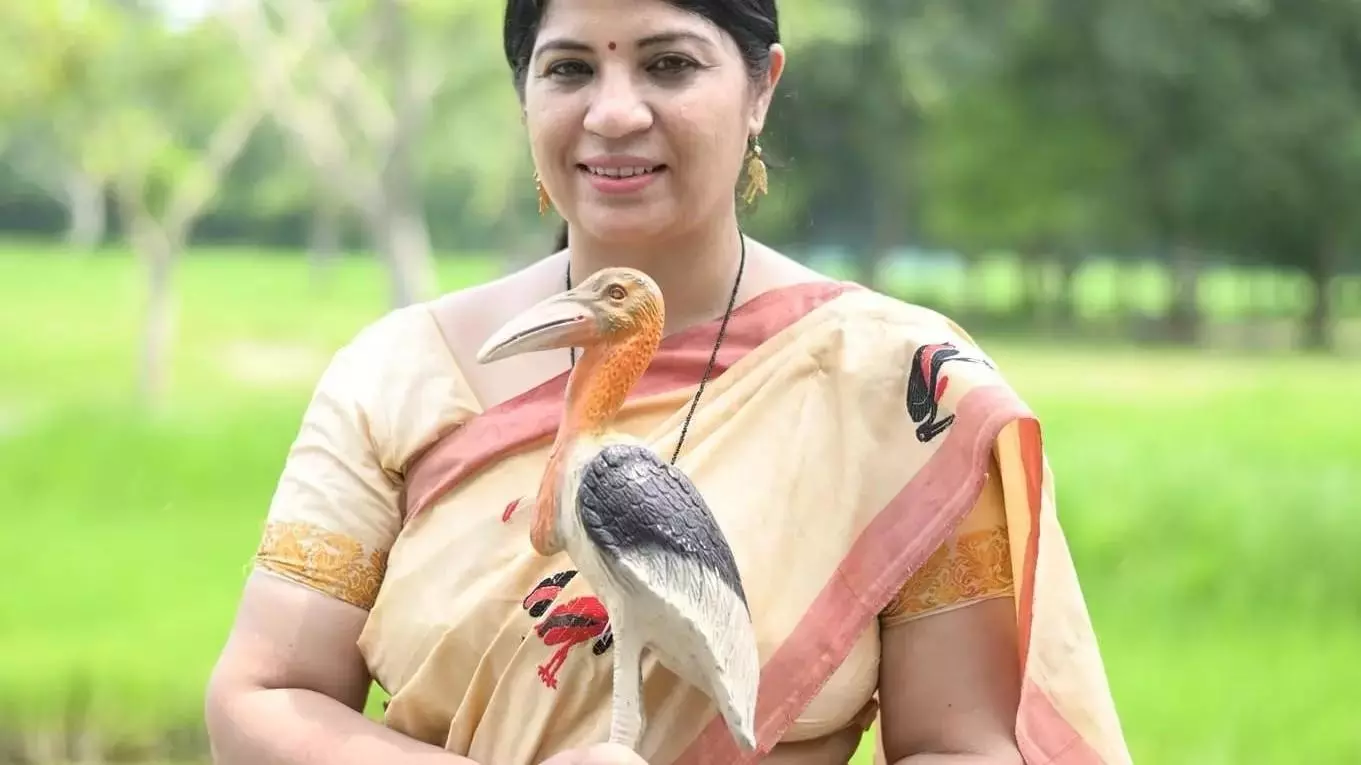 స్టార్క్ సిస్టర్ పూర్ణిమకు ‘వుమెన్ ఆఫ్ ది ఇయర్ అవార్డ్.. స్టార్క్ సిస్టర్ పూర్ణిమకు ‘వుమెన్ ఆఫ్ ది ఇయర్ అవార్డ్..