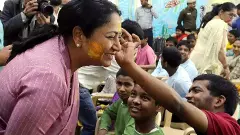 ఢిల్లీ సీఎంకు అండగా ఆర్ఎస్ఎస్ ‘టోలీ’