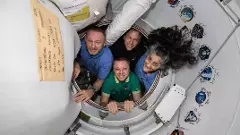 క్రూ-9 డ్రాగన్ లో భూమి మీదకు నాసా వ్యోమగాములు